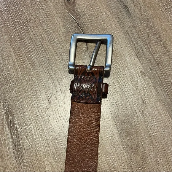 GAP Embossed Brown Leather Belt - 34 - Picture 3 of 6